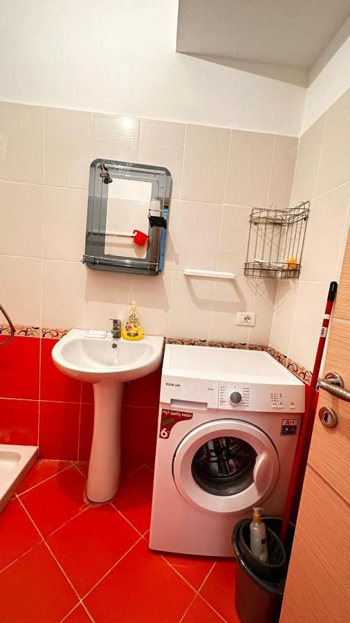 Klager'S Apartament Sarande Ngoại thất bức ảnh
