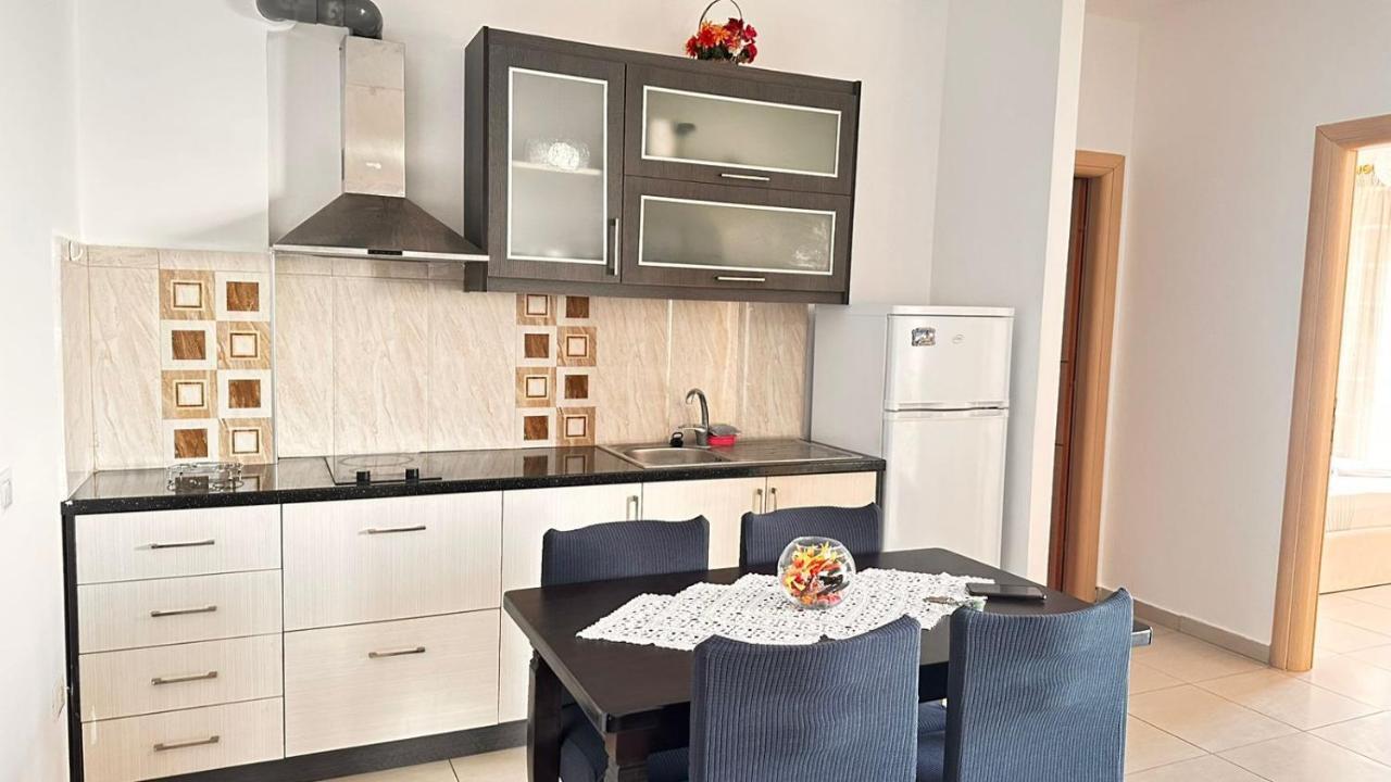 Klager'S Apartament Sarande Ngoại thất bức ảnh